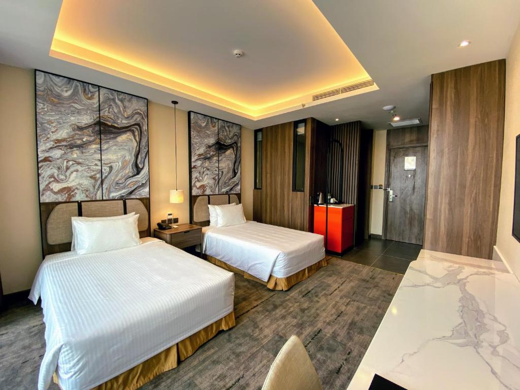 Mường Thanh Luxury Hạ Long Centre Phòng Deluxe 2 Giường Đơn Nhìn Ra Thành Phố 