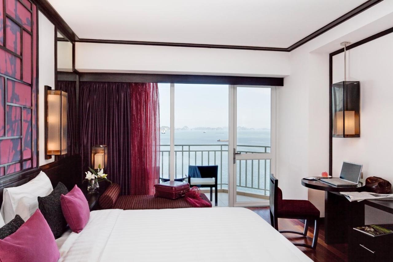 Khách sạn Novotel Hạ Long Bay